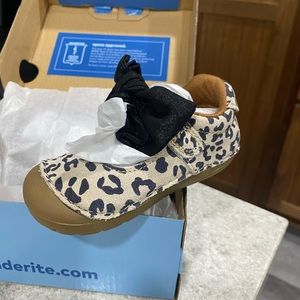 New in the box Stride Rite cheetah/leopard Mary Janes